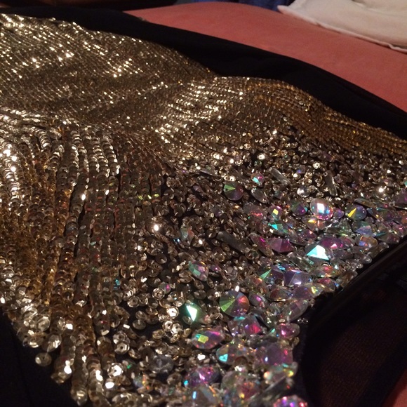 Black, Gold sequin Long Sleeve Cocktail Dress - Picture 2 of 4